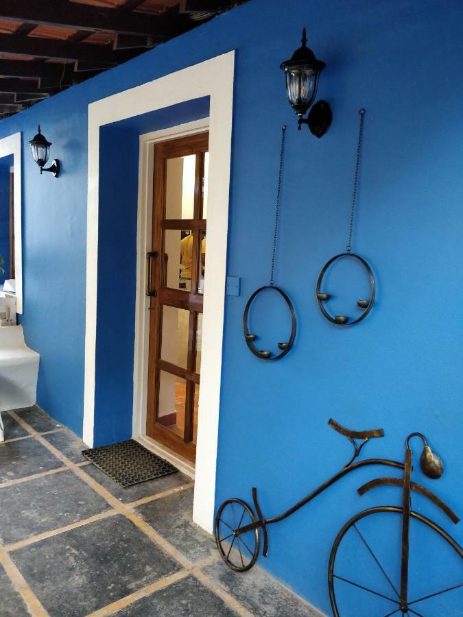 Albergue The White Balcao Panaji Exterior foto